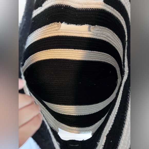 Stella & Dot Striped Tassel Structured Tote Bag - Picture 5 of 8